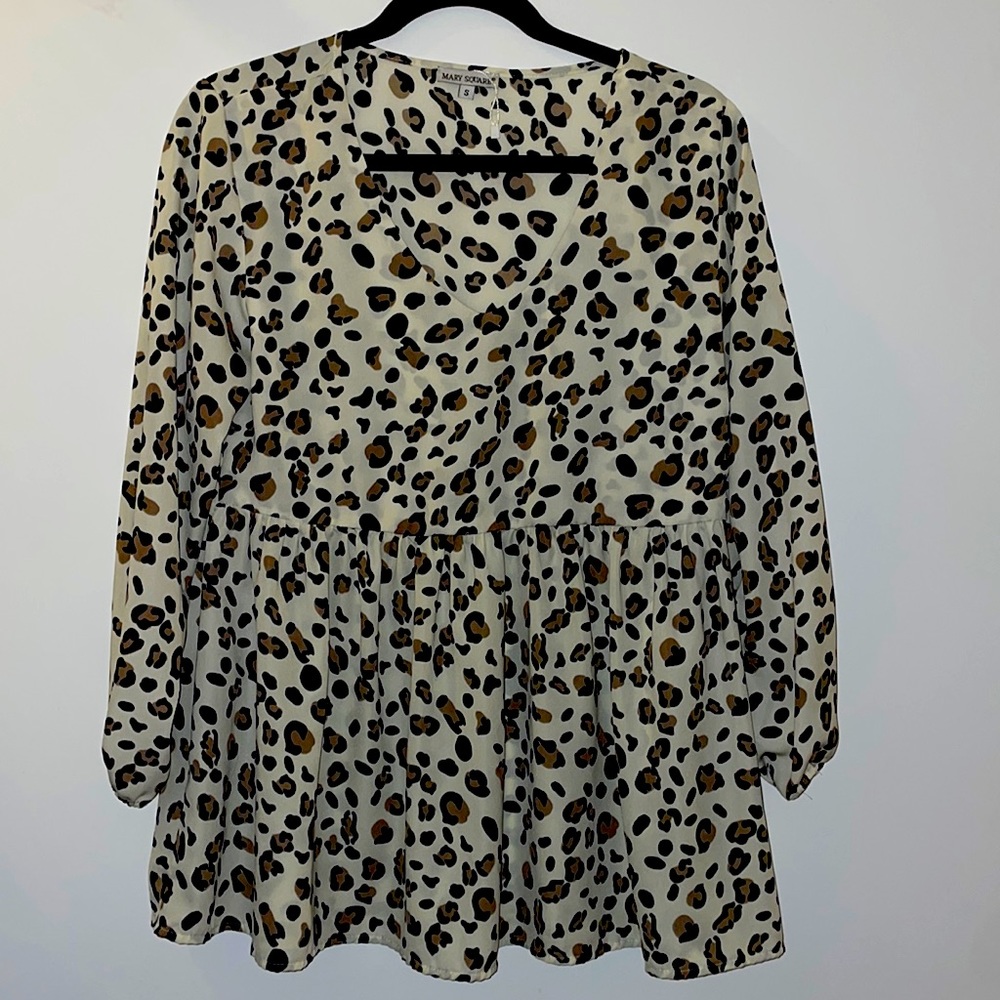 brand- Mary Square size-small black,cream,brown